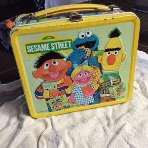 aladdin metal lunch box