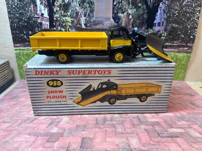 ミニカー DINKY No.958 SNOW PLOUGH Dinky Toys GB No. 958 Snow Plough Truck Snow Plough in Box