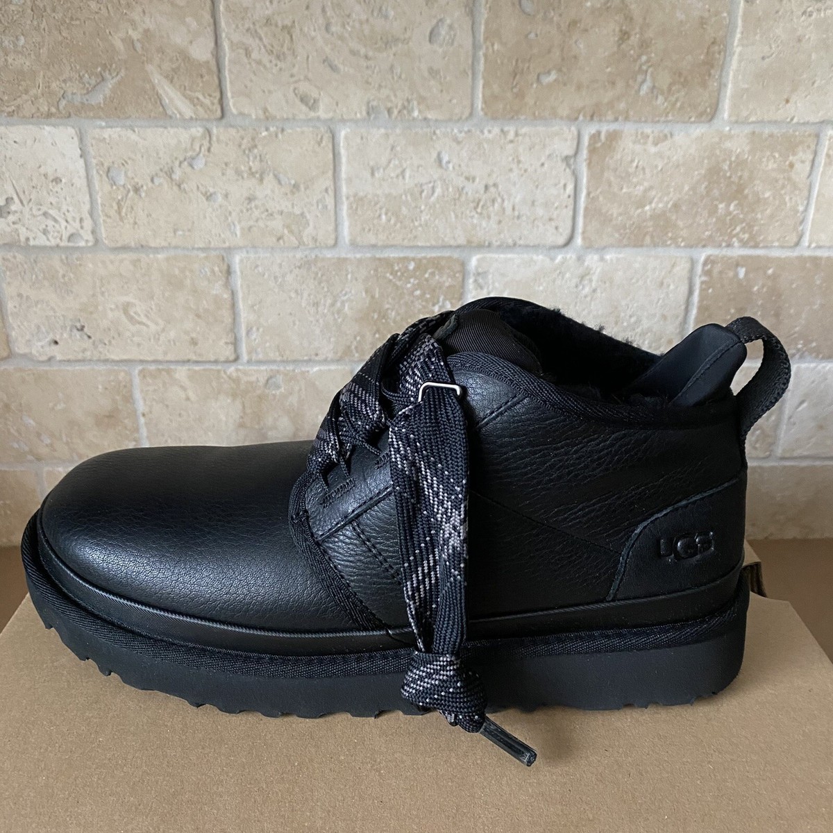 UGG NEUMEL FT BLACK LEATHER FUR SUEDE CHUKKA ANKLE BOOTS SHOES