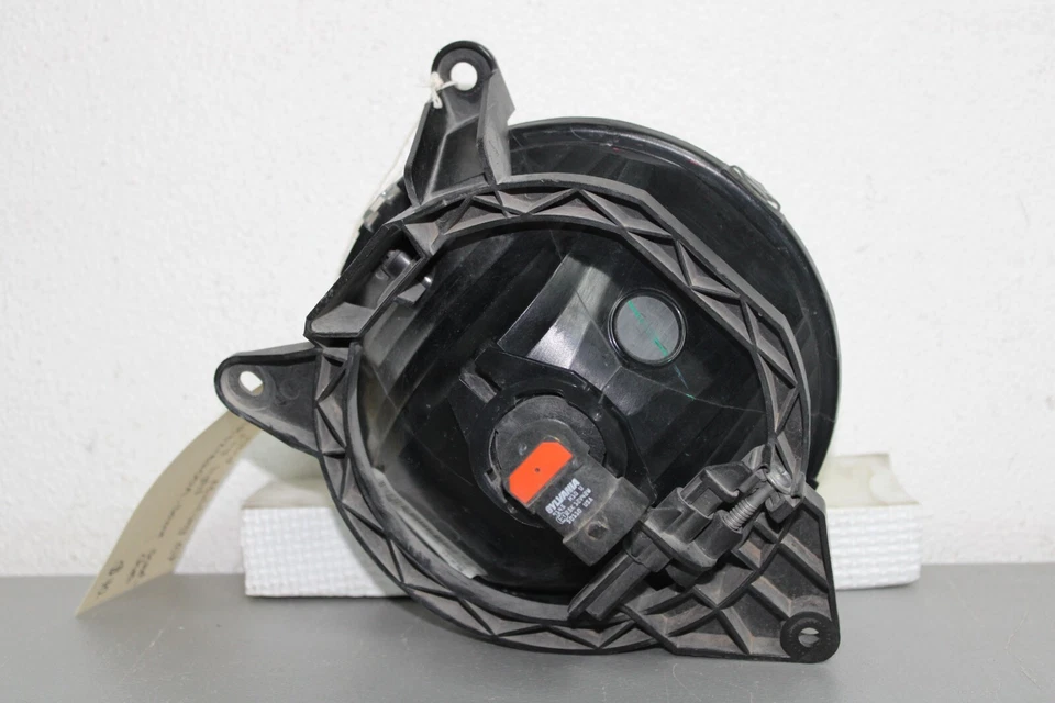 Ford Mustang GT 2010 2011 2012 luz antiniebla lateral derecha Foto 3 de 4