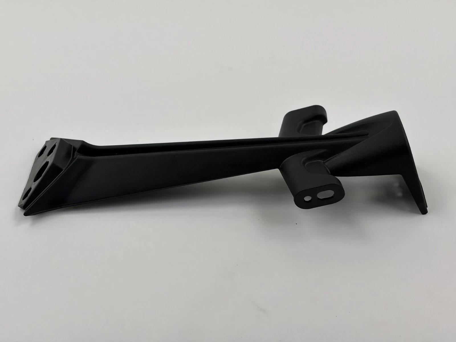 T2302024 | Triumph | Upper Number Plate Hanger