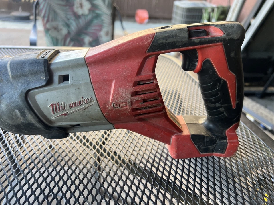 Milwaukee 2620-20 Cordless SAWZALL Reciprocating saw Tool Only - Image 4 of 4