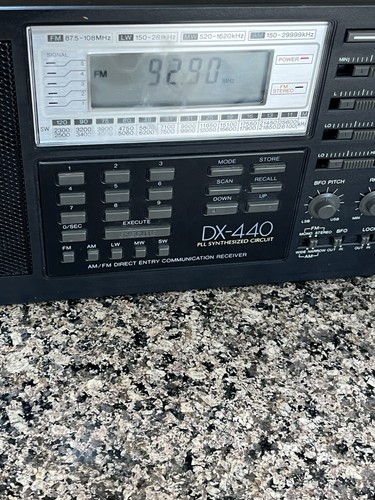 Realistyczny odbiornik komunikacyjny bezpośredniego wejścia DX-440 AM / FM sprawdzony działający