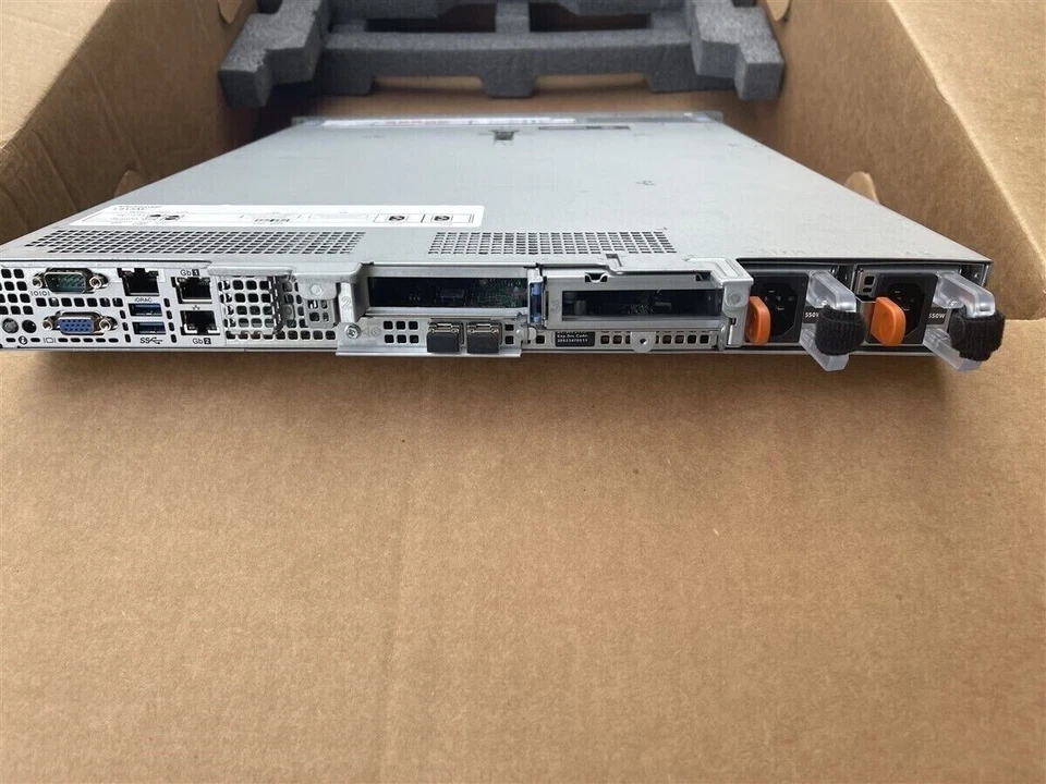 Dell PowerEdge R6515 OEMR 1U 8Bay SFF AMD EPYC 7532 32-CORE 128GB 2x480GB SSD - Image 2 of 4