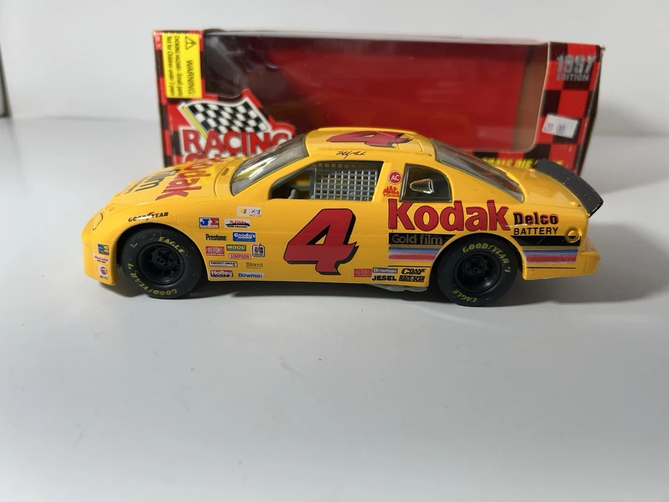 Campeones de carreras STERLING MARLIN 1995 #4 Kodak 1/24 diecast Chevy Monte Carlo C8 Foto 2 de 4