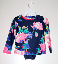 NWOT Baby GAP Toddler Girls Blue Floral Rash Guard 2pc Swim Suit sz 5Y