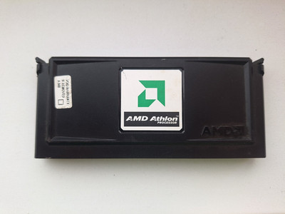 Athlon AMD-K7600MTR51B C Argon 600MHz SLOT A vintage CPU GOLD