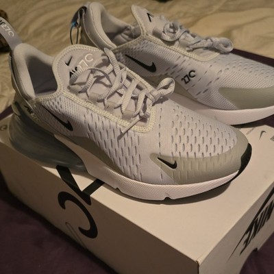 Nike Air Max 270 White Gray Mesh Low Top Sneaker Athletic Shoes