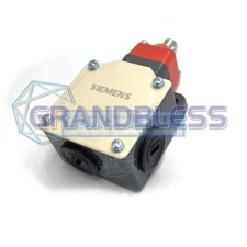1PCS NEW Fit for travel limit switch 3SE3 100-1CA 3SE3100-1CA