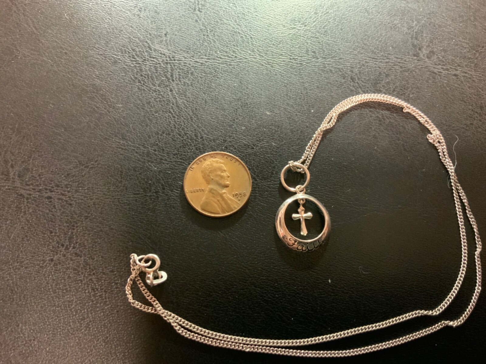 SOLID STERLING SILVER CHAIN & CROSS PENDANT (FAIT… - image 5