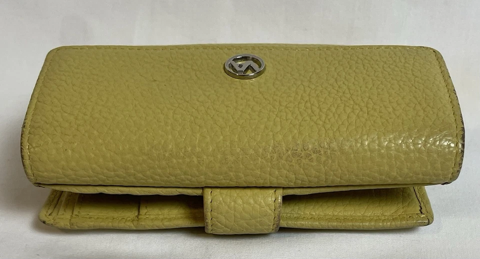 Valentina Italia Cartera Plegable Amarillo Guijarro Cuero Genuino Bolsillo para Monedas Foto 4 de 4