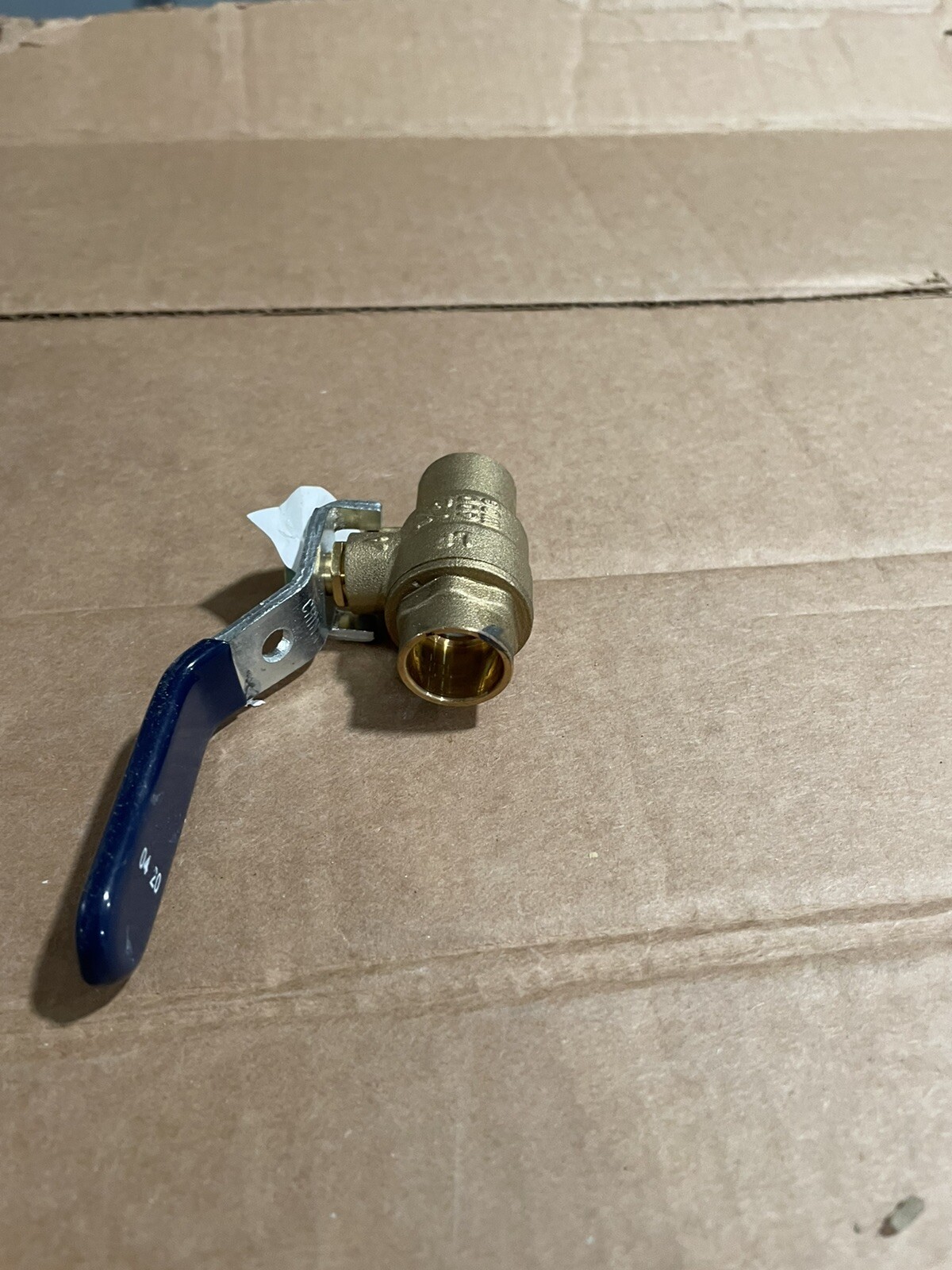 1/2 copper 1/4 turn shut off valve. Solder Style