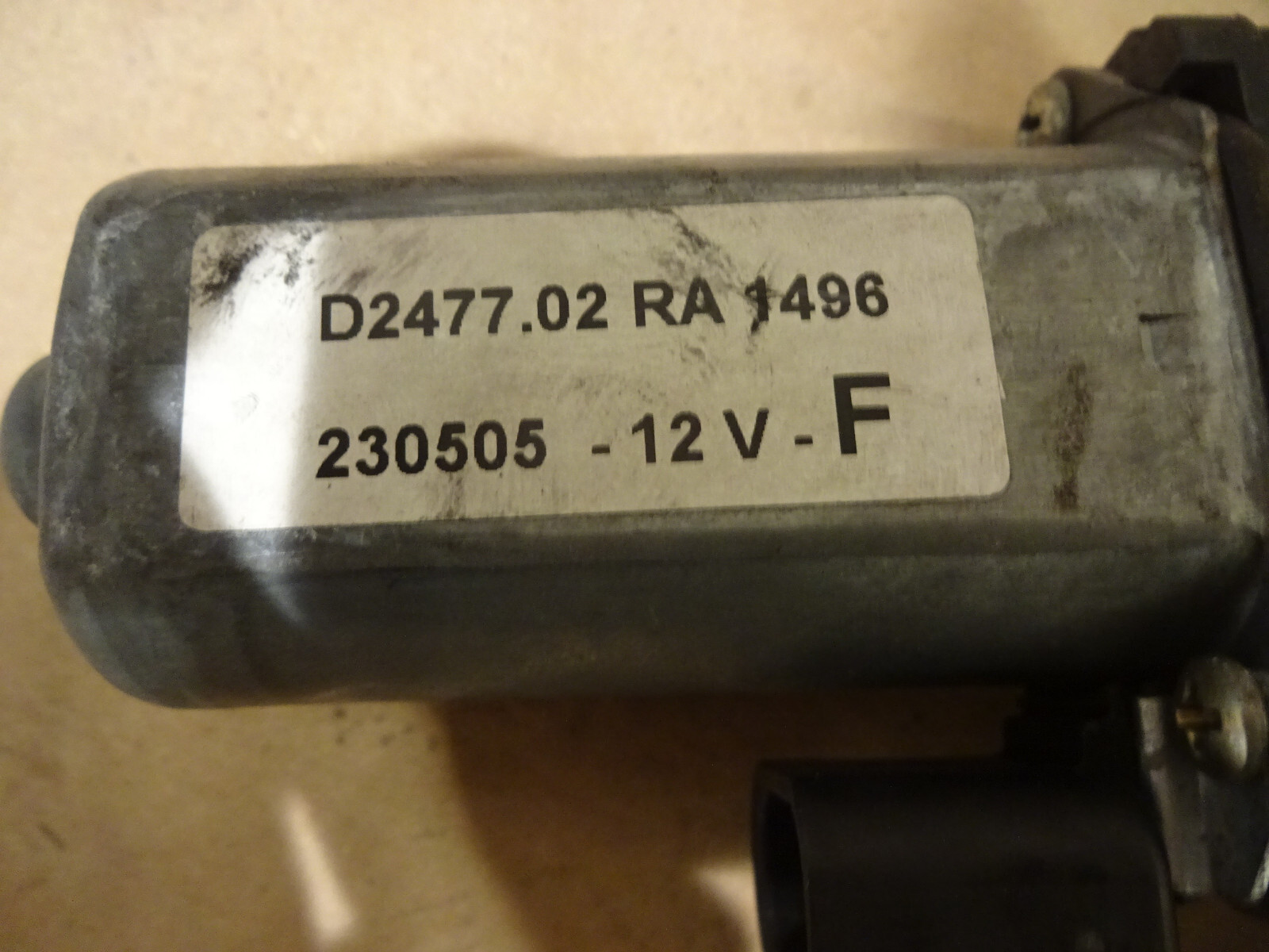 Maserati Quattroporte 2005 LH Front Door Window Lift Motor