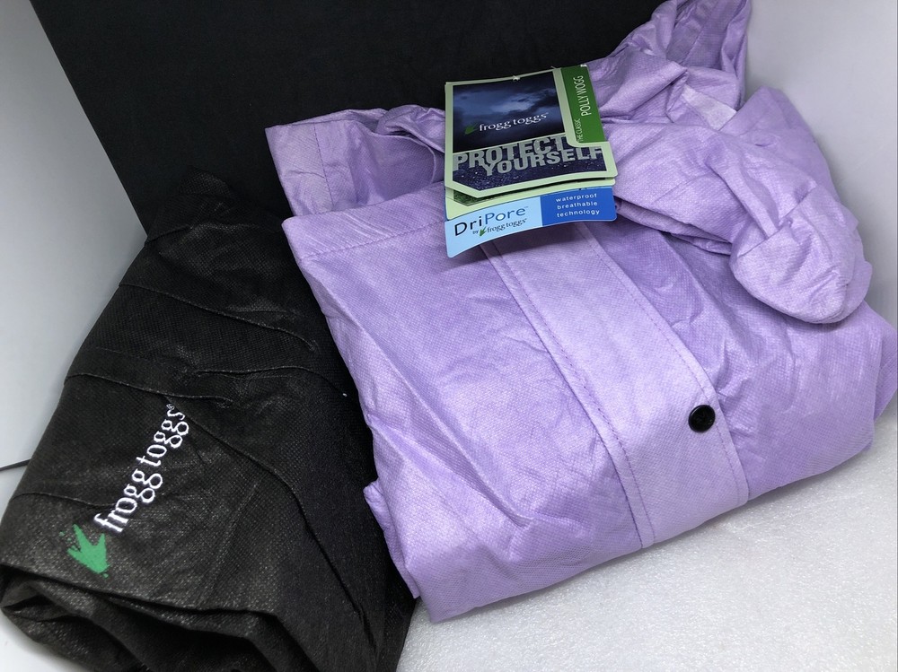 Frogg Toggs Pollywogg Children's Rain Suit Lt Purple jacket, Black pants, SMALL