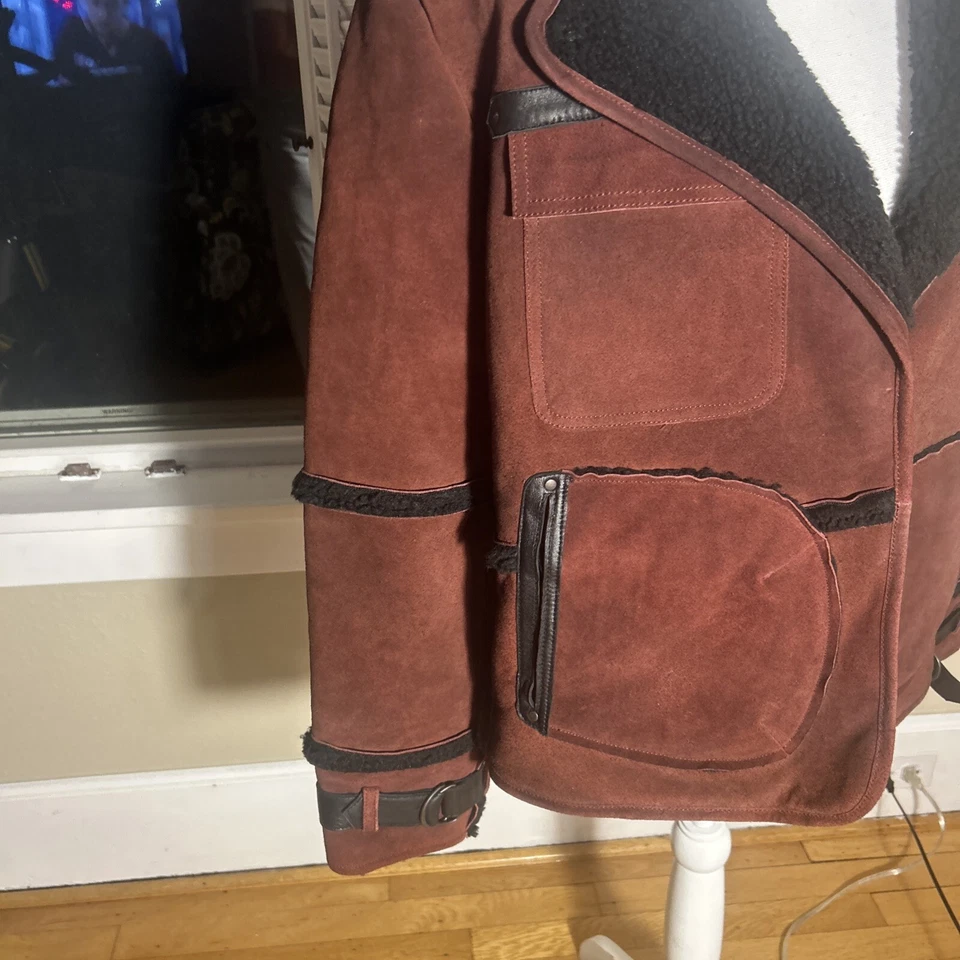 Новый бесплатный людей Cassidy уютный куртка замши шерпа $698 XS бордовый и черный  - Изображение 4 из 4