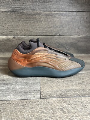 Adidas Yeezy 700 V3 Copper Fade Mens Size 14 Orange GY4109 Kayne