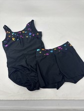 NWT Reflectionz Girls Leotard And Short Black With Metallic Heart Size 5/6