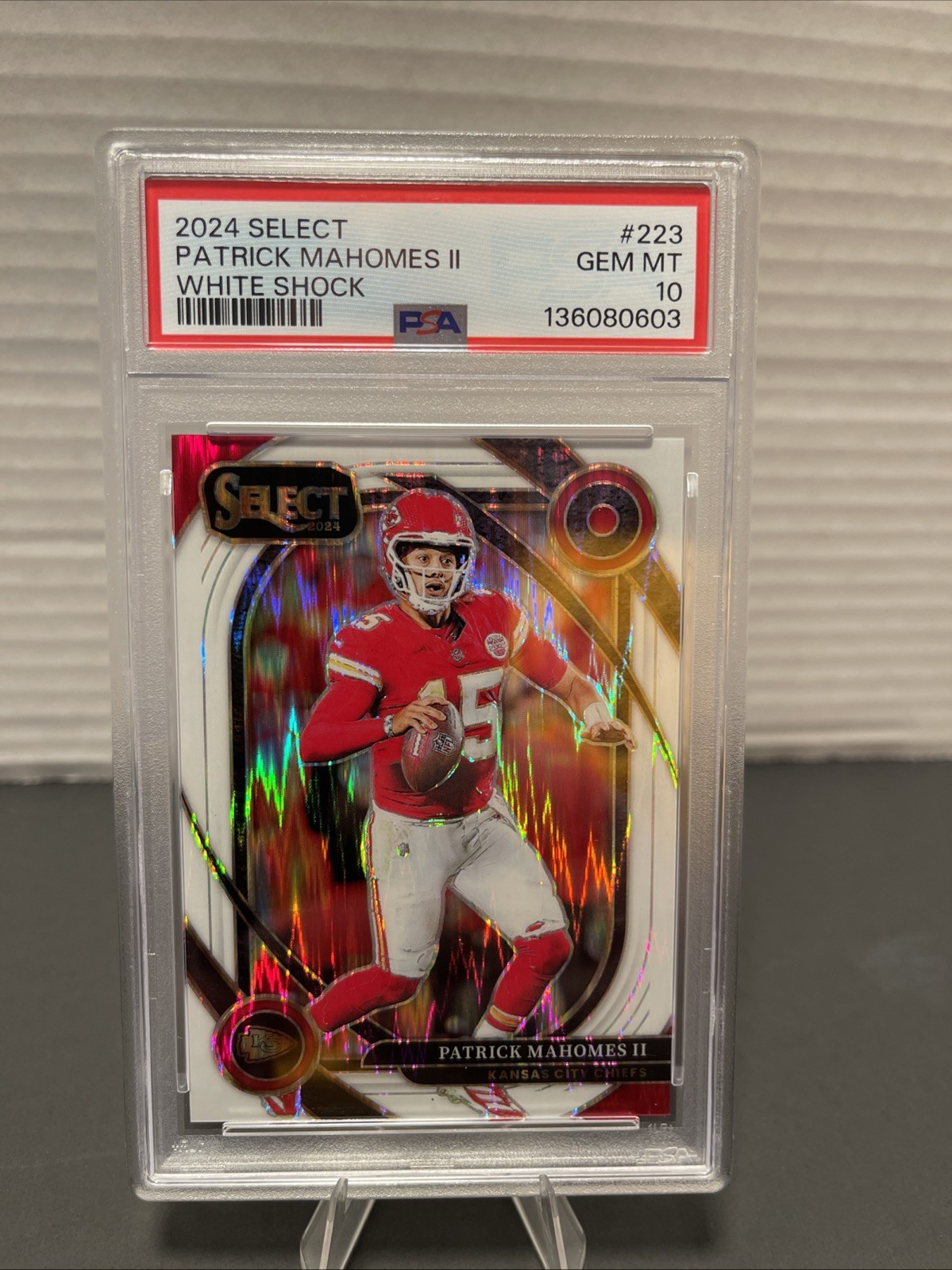 2024 Select Patrick Mahomes II Club Level #223 White Shock /199 Chiefs PSA 10