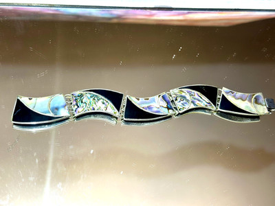 VINTAGE HANDMADE IN MEXICO 925 STERLING SILVER ABALONE & ONYX PANELS BRACELET