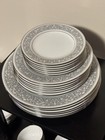 Noritake Naples 6975 Porcelain White Floral 8 Place Dinnerware Set Plates — photo 2