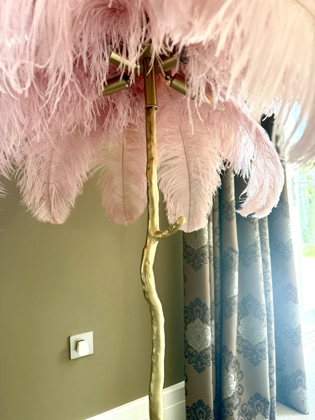 Gallery image 17 for Ostrich Feather Burlesque Floor Lamp With Brass Stand RRP £1,276