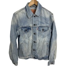 Levi  s Men  s Denim Trucker Jacket Size Medium