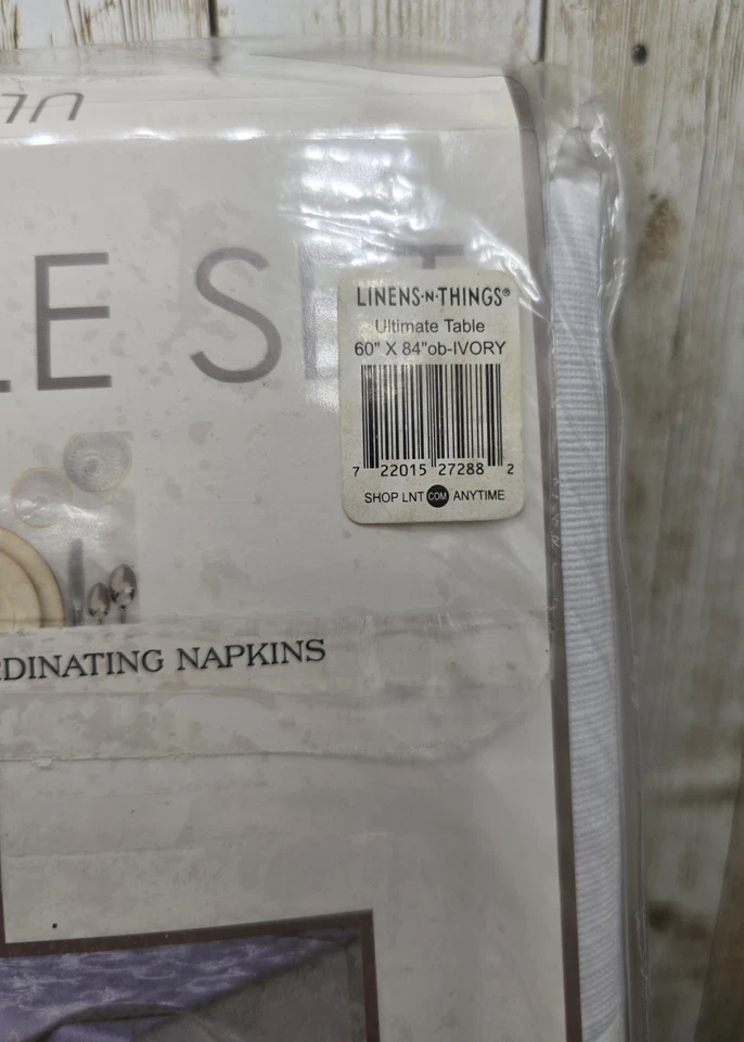 Ivory Damask Tablecloth Vinyl Table Pad & 8 Matching Napkins Oblong 60" X 84" - Image 4 of 4