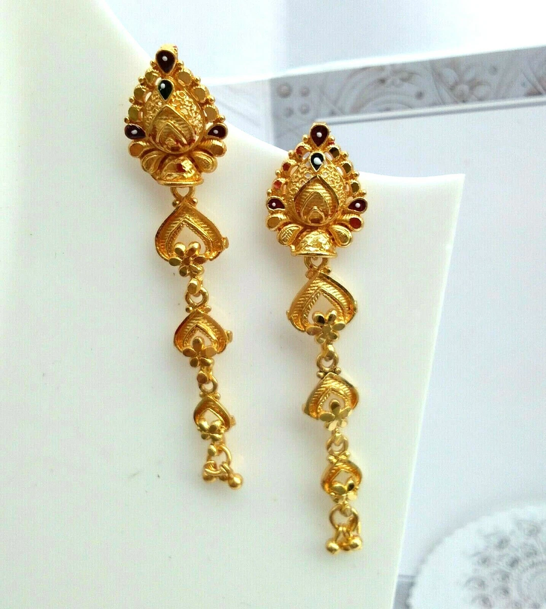 Below 2 Gm Stud Gold Earring Designs With Weight And Price 2023 || Apsara  Fashions - YouTube