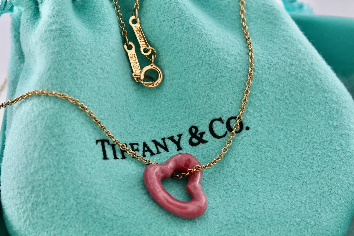 Tiffany Co. Elsa Peretti Pink Rhodonite Open Heart 18Kt. Gold Chain Necklace
