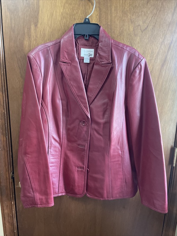 EAST 5TH Women's Red Leather Jacket w/3 Buttons - Size XL