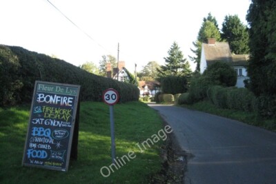Photo 6x4 Lapworth Street through Lowsonford The Fleur de Lys, a destinat c2010