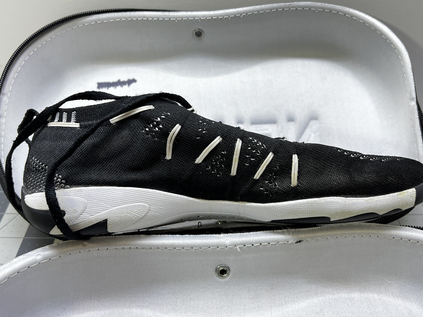 Nfinity Night Flyte Cheer Shoes Size 10.5 With Carrying Case eBay