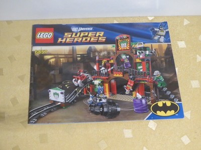 Lego  6857 Bauanleitung Super Heroes Fun House, 2012, sehr gut erhalten