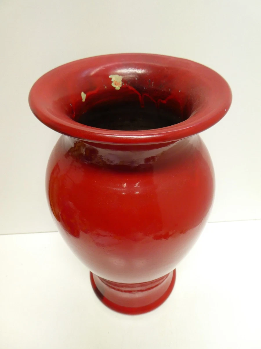 LARGE CHINESE POTTERY CERAMIC BOULBOUS VASE - PAINTED OX BLOOD RED