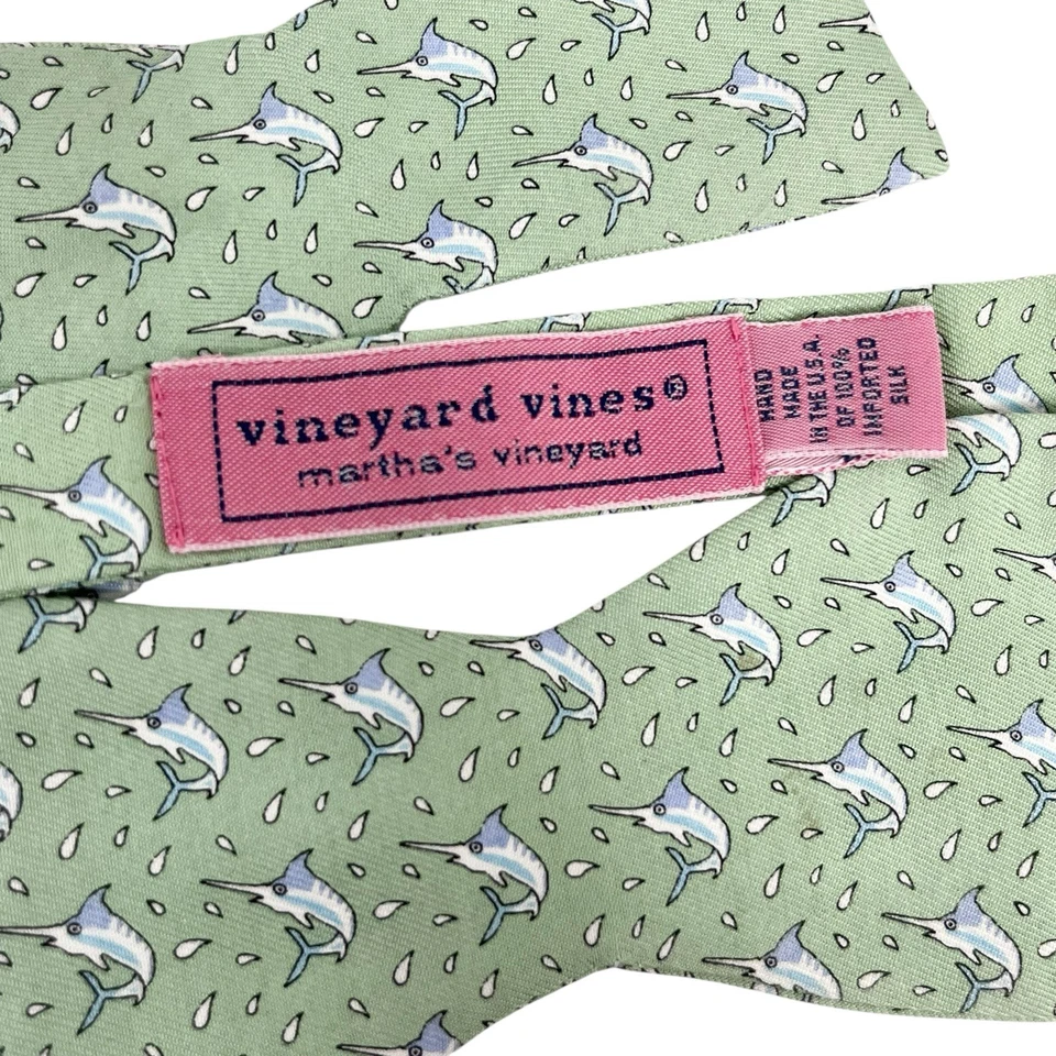 Pajarita para hombre Vineyard Vines pez espada marlins seda verde menta 2 3/8" x 35" guc Foto 2 de 4