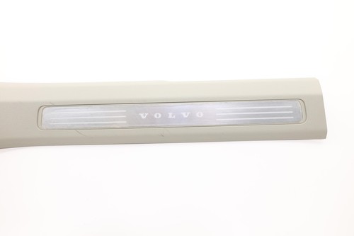 2016 - 2025 VOLVO XC90 FRONT LEFT SIDE DOOR SILL SCUFF PLATE OEM BEIGE_UA00 - Picture 8 of 17