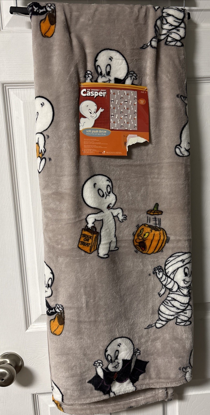 Casper the Friendly Ghost Blanket Throw 50x70in New! Halloween Cute Blanket