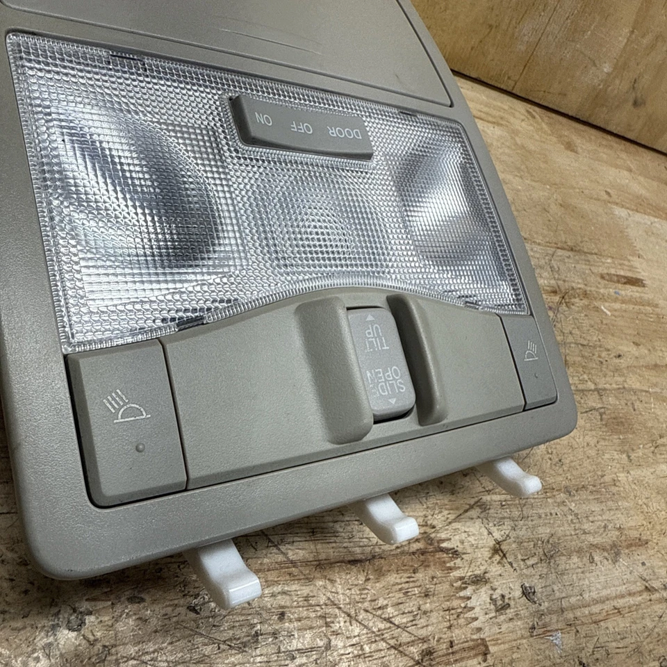 2011 Toyota Avalon Overhead Console Dome Map Light Lamp OEM Sunroof Light Gray - Image 2 of 4