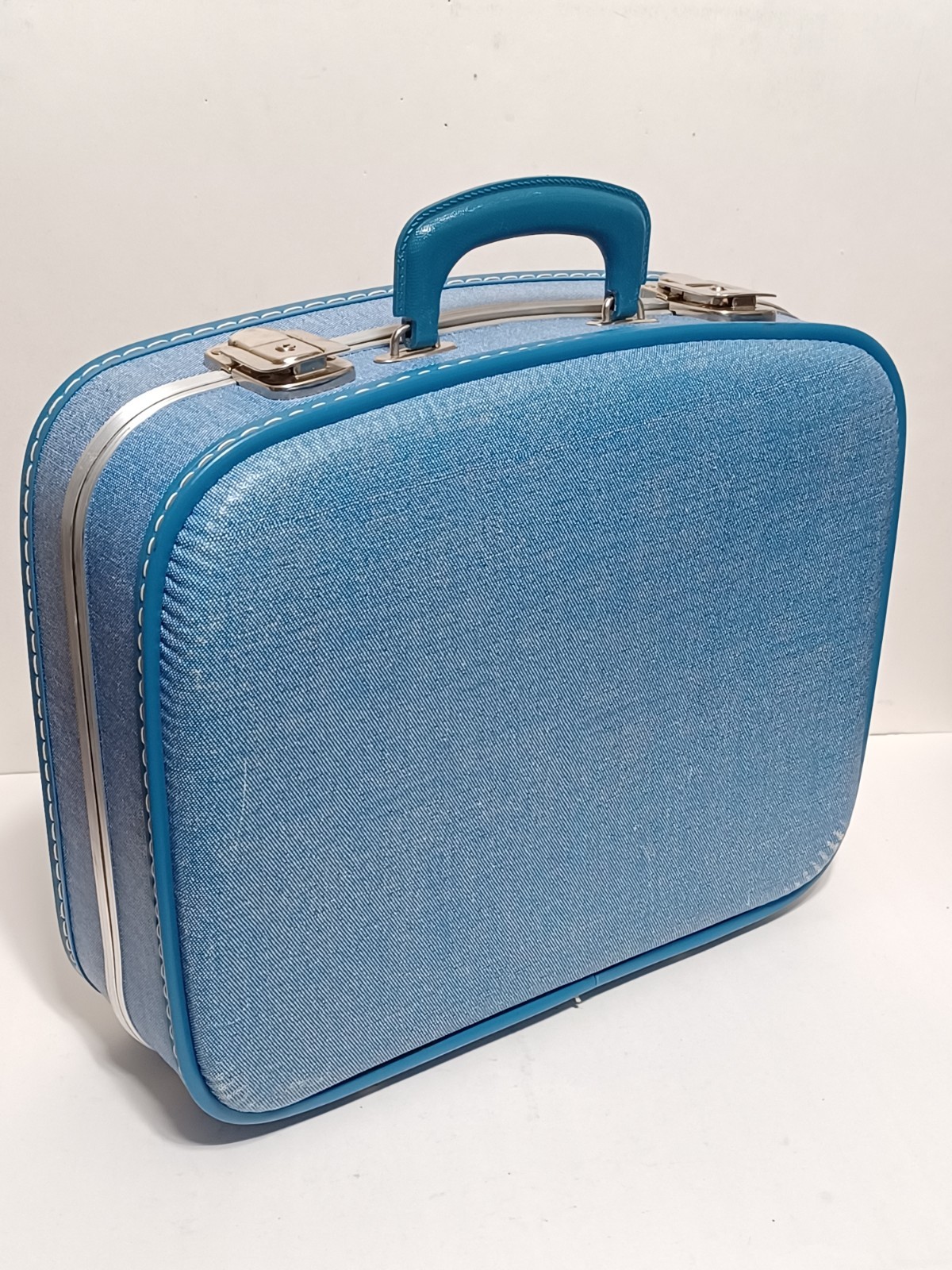 Vintage 60s / 70s Retro Blue Hard Shell Travel Suitcase 16" 
