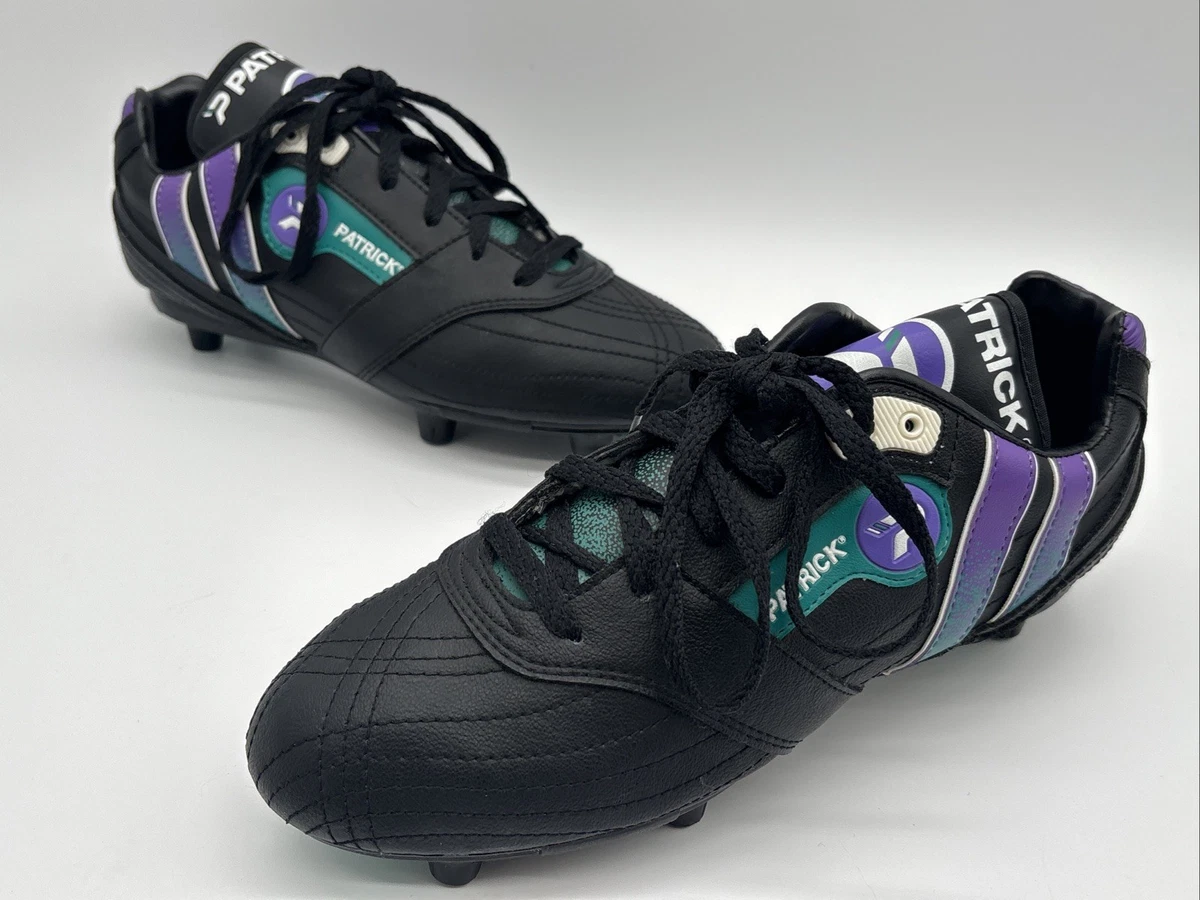 Chaussures De Foot Patrick – Taille 45 – Cuir Blanc – Comme Neuves – Sans Boîte