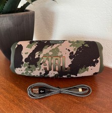 JBL Charge 5 Waterproof Bluetooth Speaker - Camo JBLCHARGE5SQUADAM 