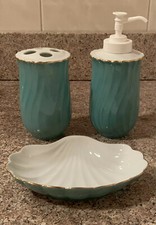 Bathroom Accessory Set  lotion pump, soap dish, toothbrush holder . NEW