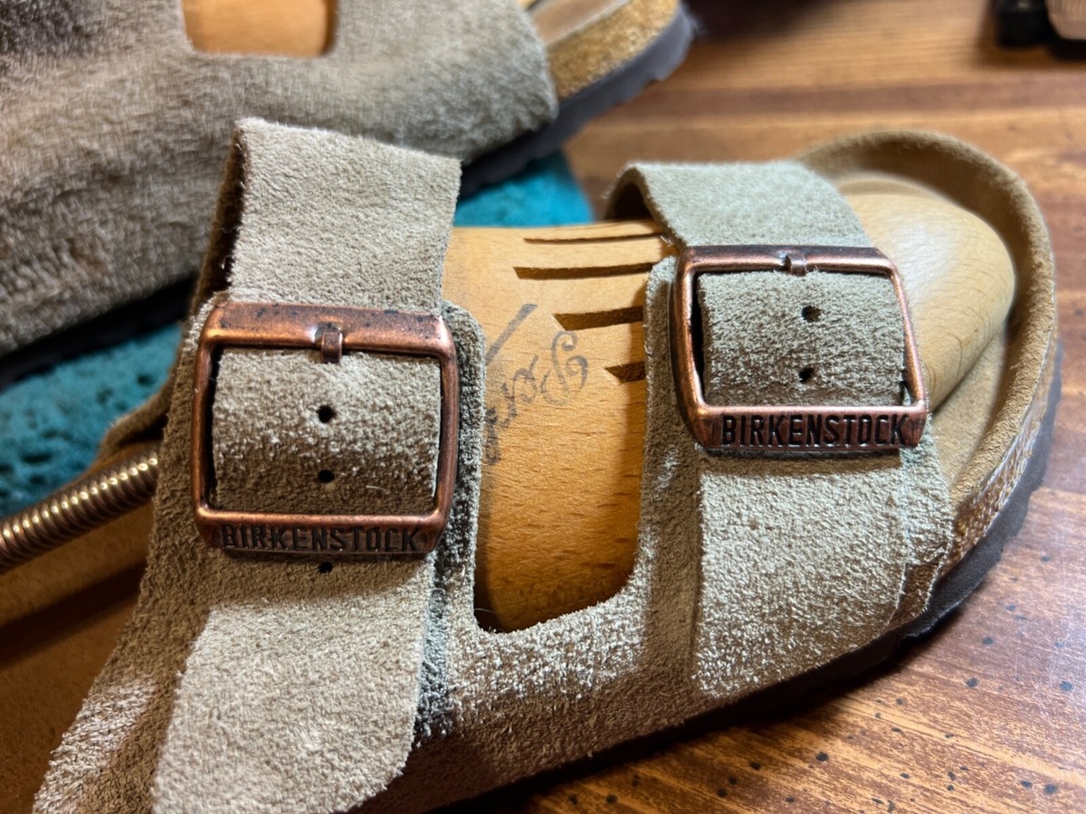 Birkenstock™ ~ ARIZONA Taupe Suede Leather Sandals Sz: M 8