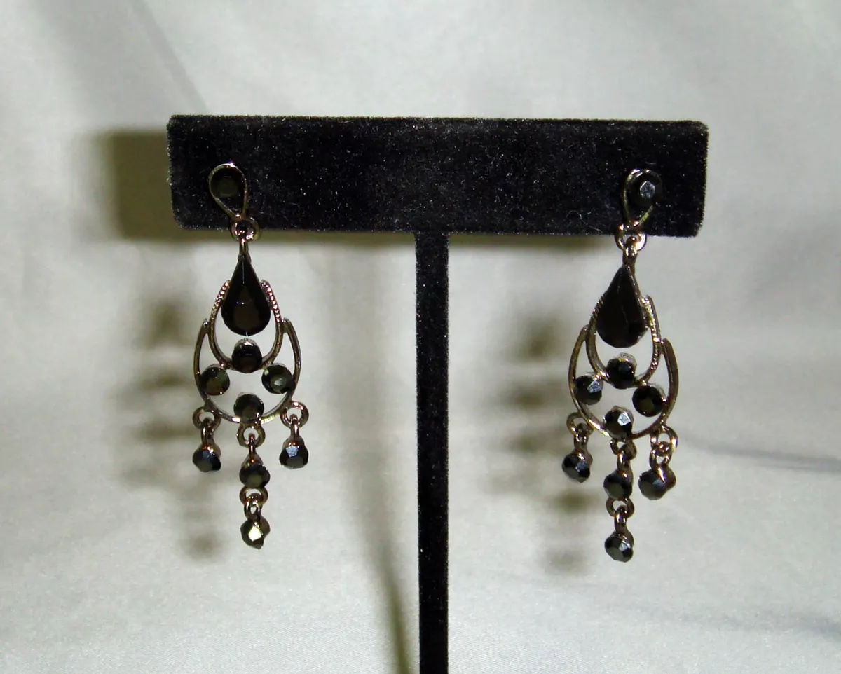 Dangle chandelier on sale