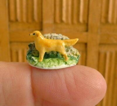 PUPPENHAUS ORNAMENT MASSSTAB 1:12 HANDWERKLICH HERGESTELLT KERAMIK GOLDEN RETRIEVER HUND
