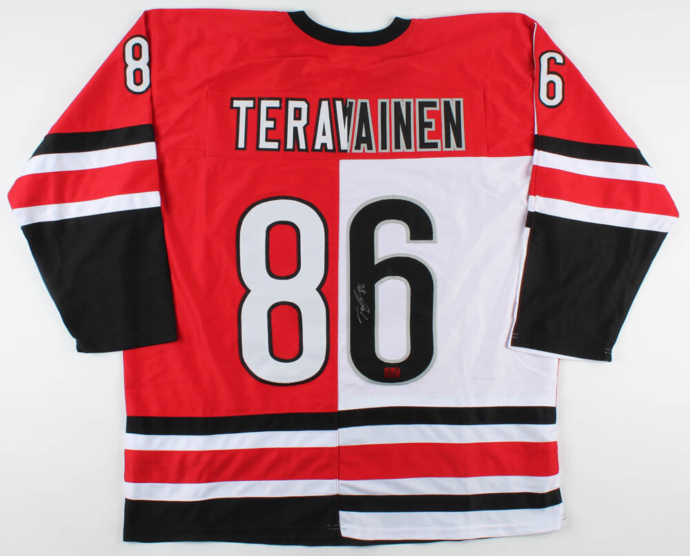 Teuvo Teravainen Signed Carolina Hurricanes Jersey (Player COA