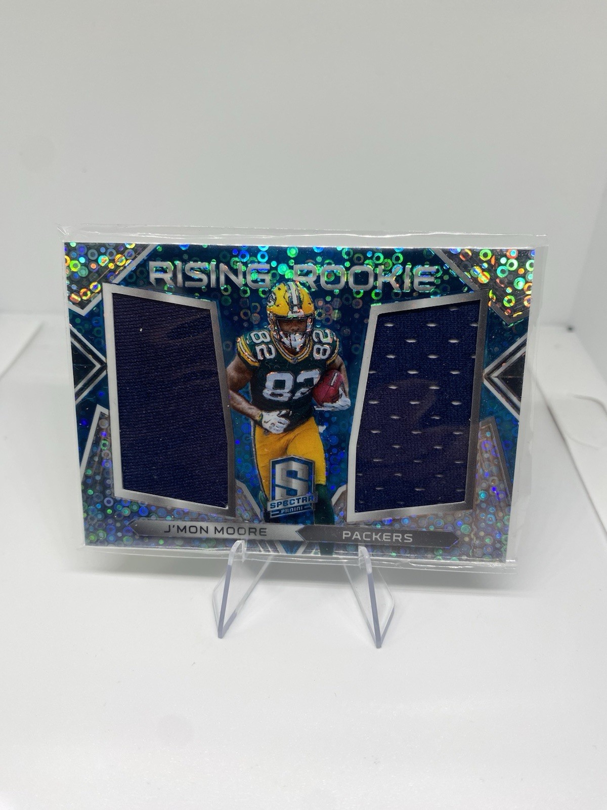 J'Mon Moore Panini Spectra Rising Rookie Materials #24 Blue