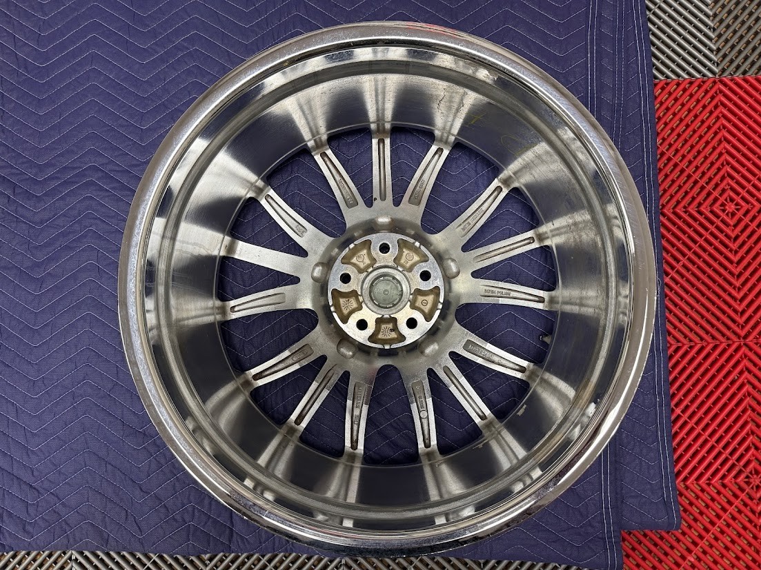 Maserati GranTurismo Sport 2007-2019 Front Wheels Set Chrome P/N 245754