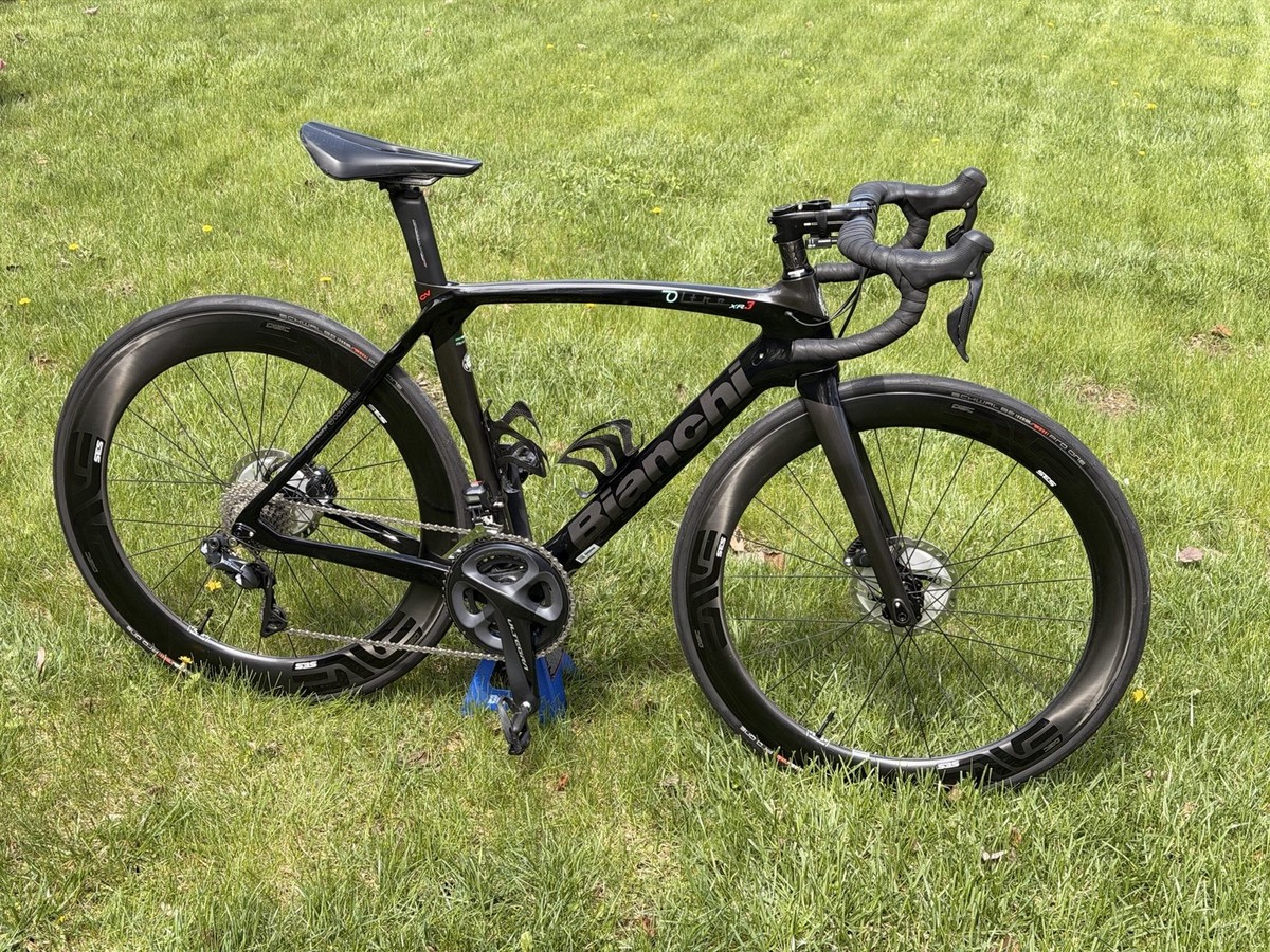 Bianchi Oltre XR3 Disc Black Gloss Size 53 Shimano Ultegra Di2