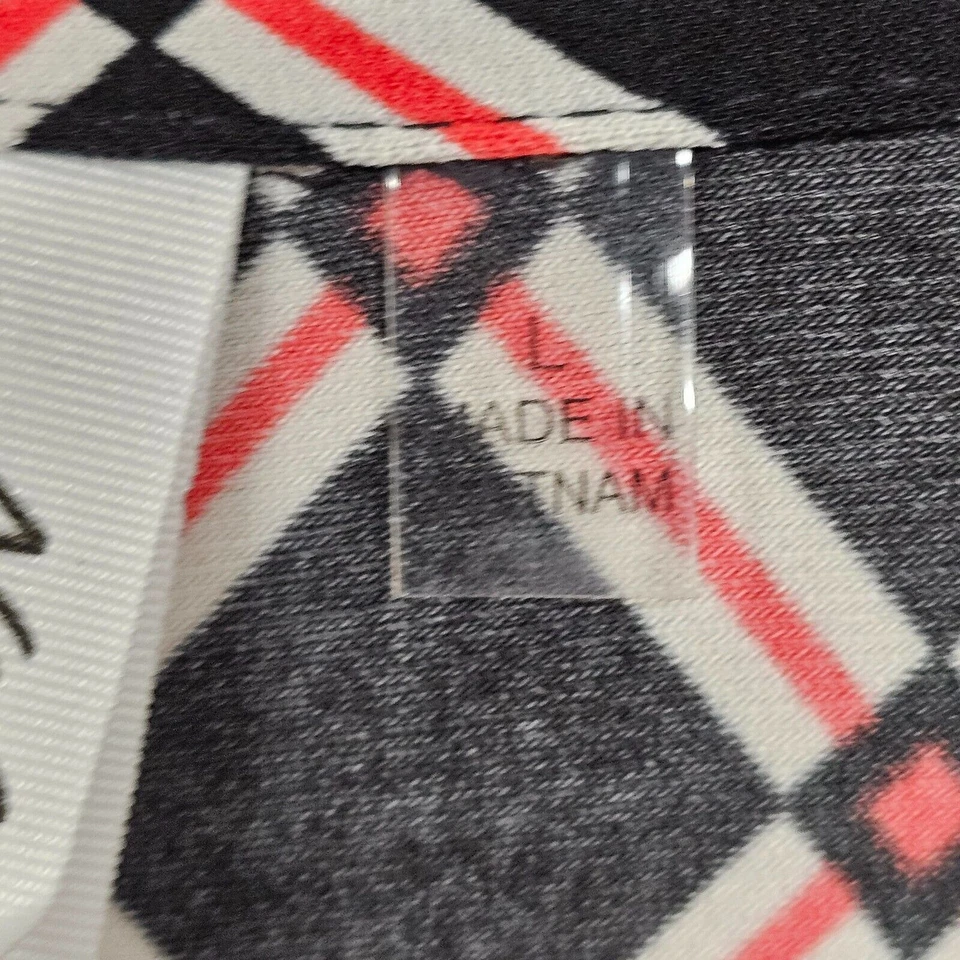 Top Popover Geométrico Artístico Colección NY para Mujer Talla L Cuello en Y Manga con Pestaña Redonda Foto 3 de 4